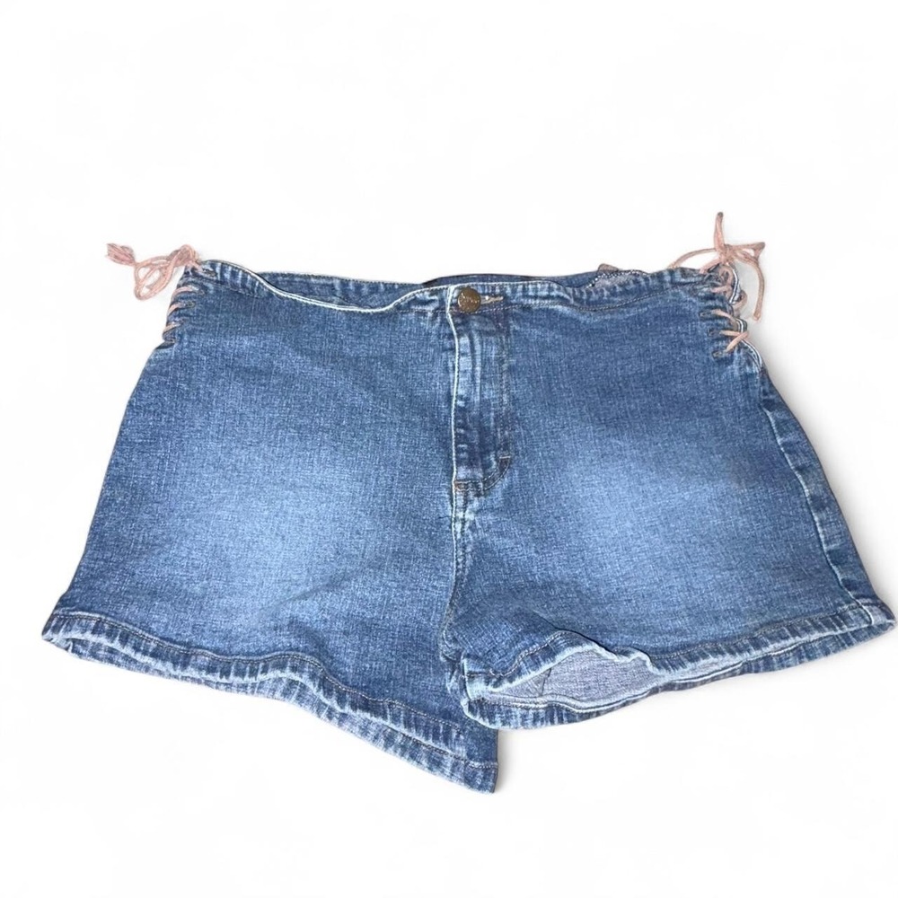Vtg Y2K lace up Mudd blue lace up denim shorts size 11 (30")